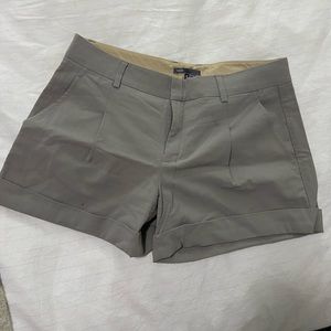 Vince shorts, grey, size 6